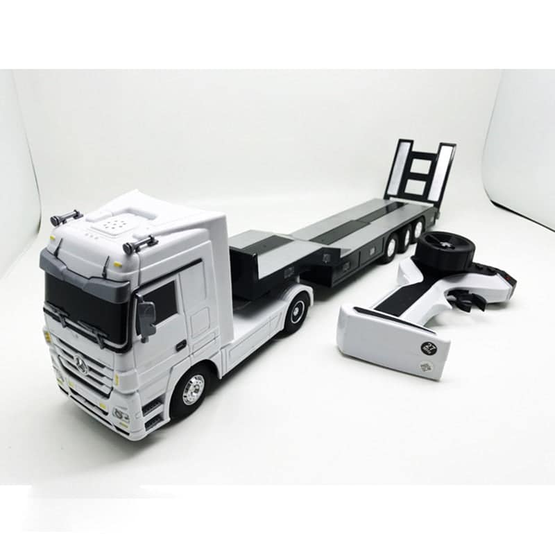 Ferngesteuerte Lkw 1/32